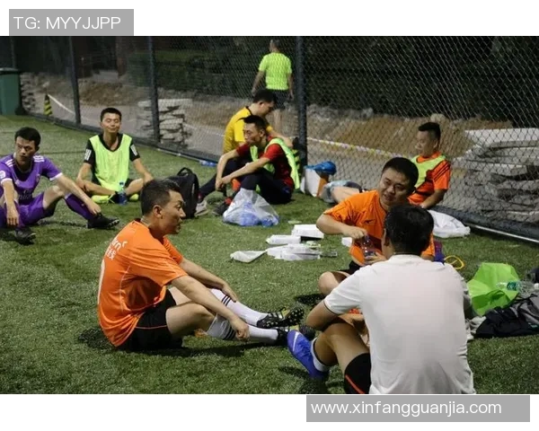 有教养的足球明星：他们如何在场内外展现优雅风范与责任感